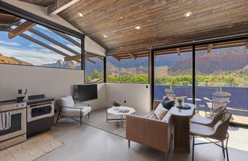 Zion National Park South Entrance Apartment | Zion Loft With Canyon Views Unit 1