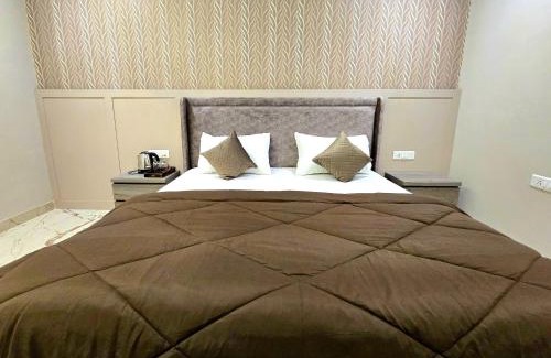 Agra House | Zipcode Stay