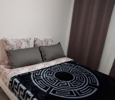Savigny-sur-Orge Apartment | Zoe 3 Chambres d'hôtes