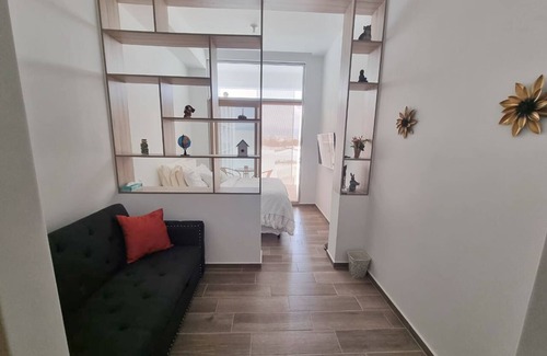 Zona 13 Condo | ZONA 13-Hermoso estudio frente al Aeropuerto