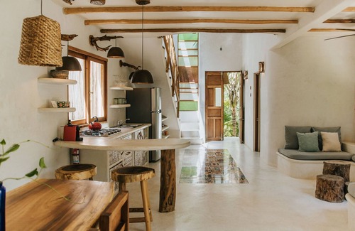Zona Hotelera House | Zorba Villa 2, Beautiful 3BR Villa on the beach! Sleeps 6.