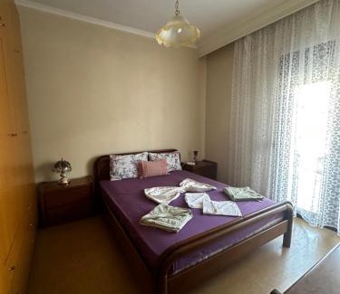 Nea Peramos Apartment | Zozefina apartment