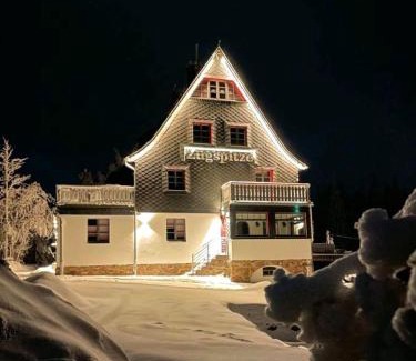 Waldidylle Apartment | Zugspitze Apartment GLÜCK.AUF