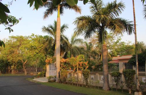 Greater Noida House | Zuri Holiday Home