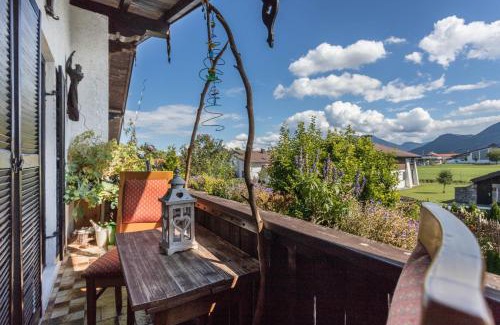 Bernau am Chiemsee Apartment | Zwischen Chiemsee und Bergen Dg