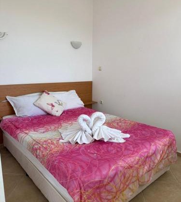 апартамент под наем виа понтика