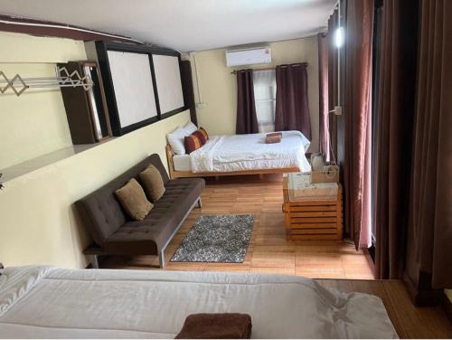 ห้องลานเคียงดาว บ้านสวนสราญชล