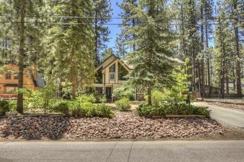 020 - Summit Haus - Meredith Lodging