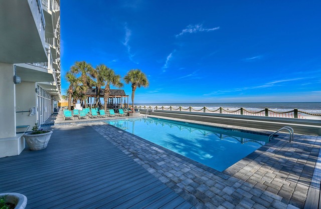 0602 Waters Edge Resort Studio Bedroom Condo by RedAwning