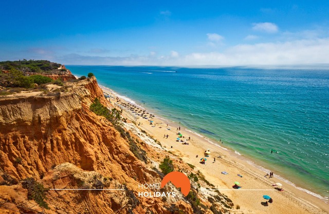 #066 Bem Parece Villa by Home Holidays