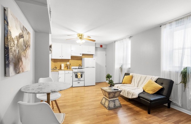 1 bdrm flat in Bella Vista