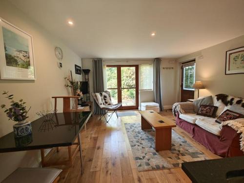 1 Bed in Fowey oc-p33360