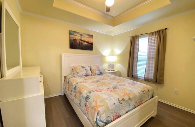 1 bedroom 1 bath Cottage