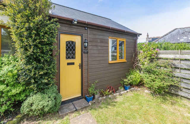 1 bedroom accommodation in Perranporth