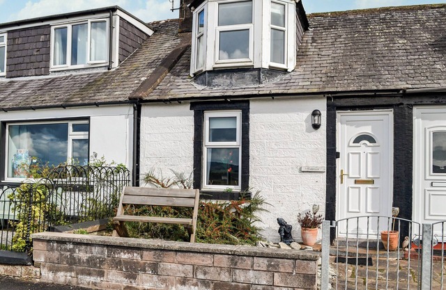 1 bedroom accommodation in Dumfries