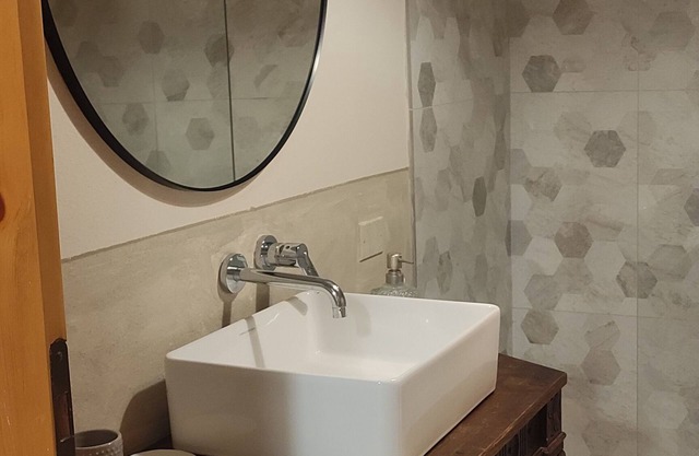 1 Bedroom Apartment in Rosignano Solvay-Castiglioncello