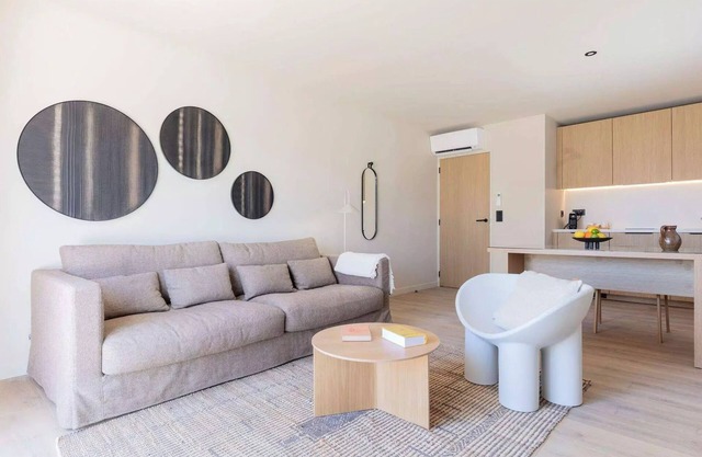 1 Bedroom Apartment 2 People Garden View
