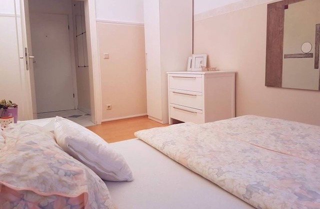 1 Bedroom Apartment in Essen