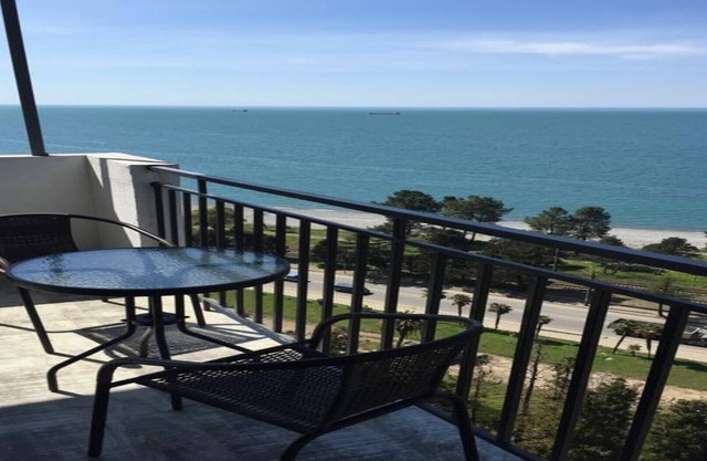 1 Bedroom Apartment with a Beautiful Sea View