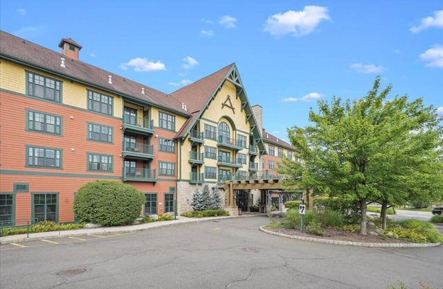 1 Bedroom Condo at "The Appalachian" - Mountain Creek Resort Hotel
