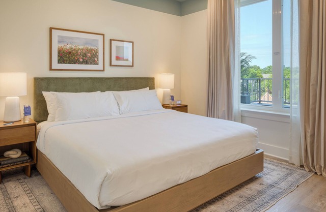 1 Bedroom Suite w/Balcony | Hotel in 12 South!