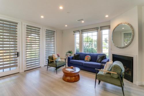 1 Mi to Rose Bowl Pasadena Home with Fenced Yard!