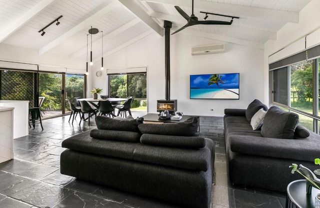 1 Oak - Rye Back Beach Accommodation
