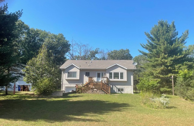 10 Acre Grand Meadow Retreat