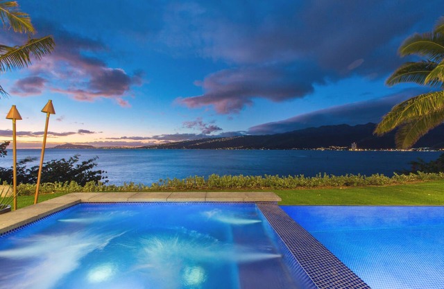 10% Off Summer Special! Luxury Oceanfront Estate: Ocean House