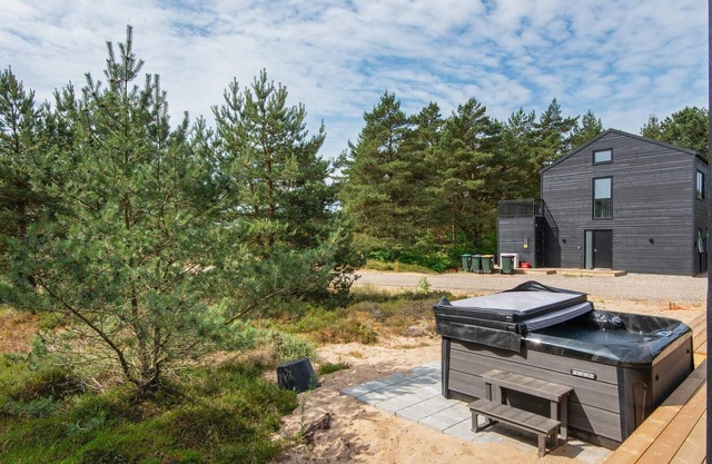 10 person holiday home in Rømø