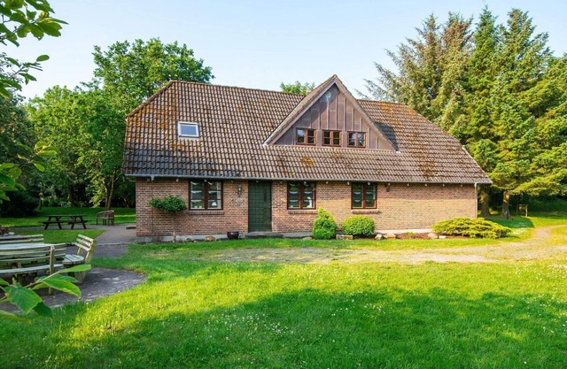 10 person holiday home in Tim
