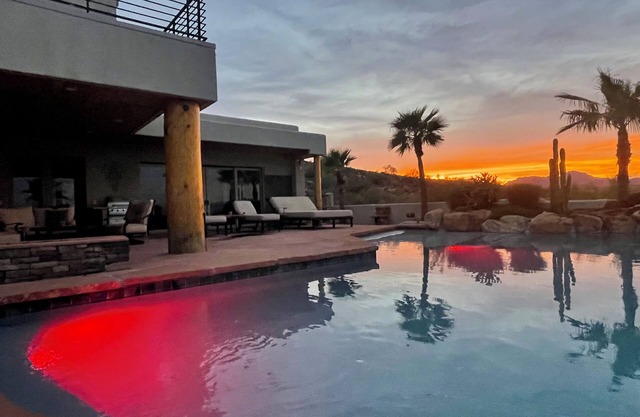 100 mile views! 6000 sq ft 4-bedroom house, salt pool in fabulous Fountain Hills
