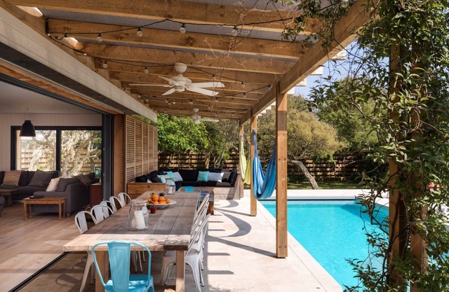 106 Beach House - Five Bedroom Villa, Sleeps 12