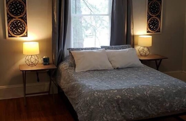 11 Lovely Apartment in Plantation Style Home