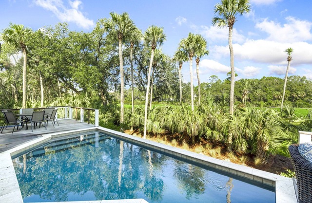 116 Bufflehead: 5BR, Pool, Golf Views, Bike to Beach, Bikes/Beach Gear Credit