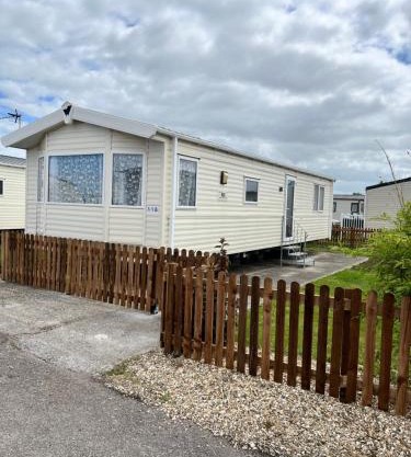 118 holiday resort unity pet friendly caravan brean sands