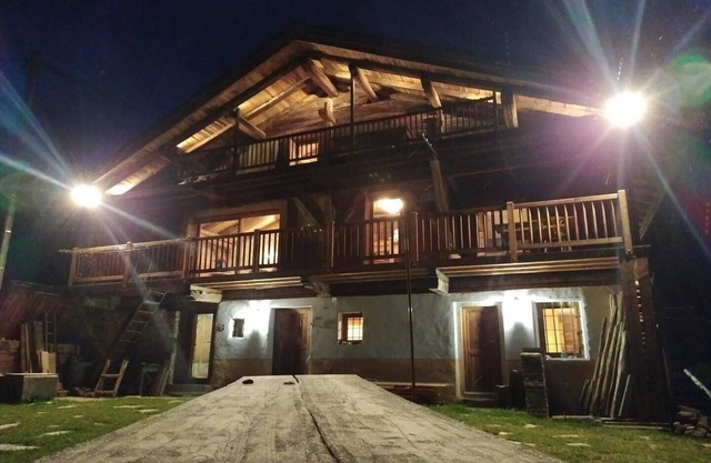 12-person chalet with sauna in the Beaufortain near Les Saisies