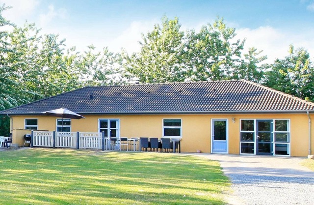 12 person holiday home in Hojslev-By Traum