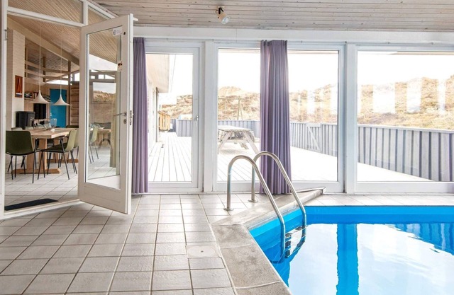 12 person holiday home in Fanø