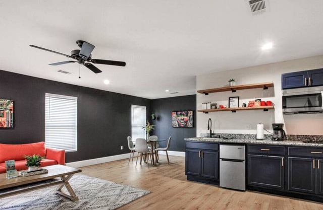 1234 Mehle Street · Lovely 1 bedroom unit with free parking on premise