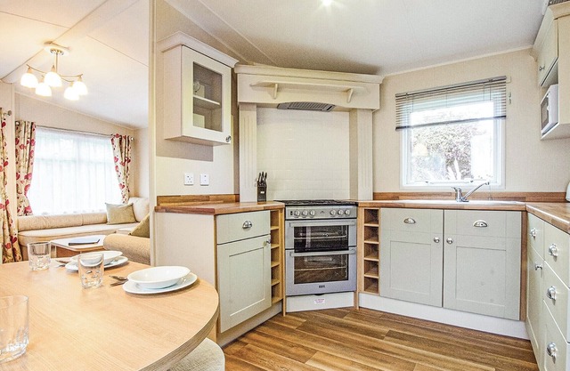 12ft-wide caravan with one double with en suite W.