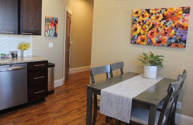 131 Cedar 1 · Enchanting 2BR Haven | Downtown Kalamazoo Gem