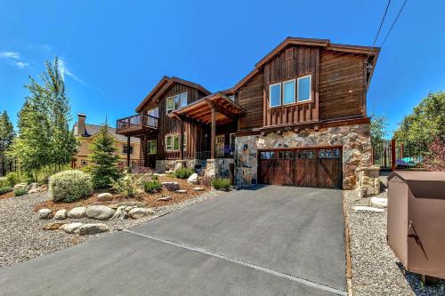 1376MD Angora View