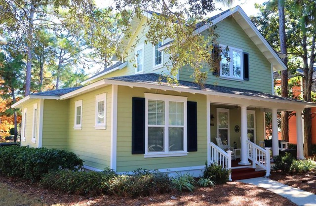 1380 Laurel Grove Home