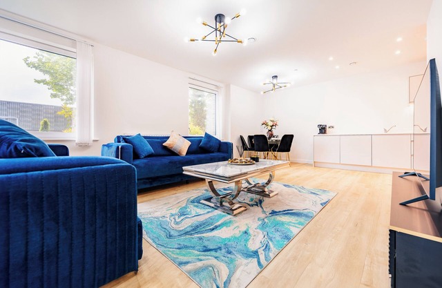-15% LUX Riverside Duplex Masionette By LCY/ExCeL I 25min to Tower of London