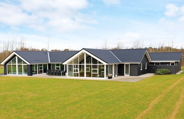 15 person holiday home in Højslev