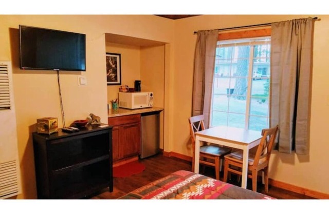 15-The Tallac Pet Friendly studio #15