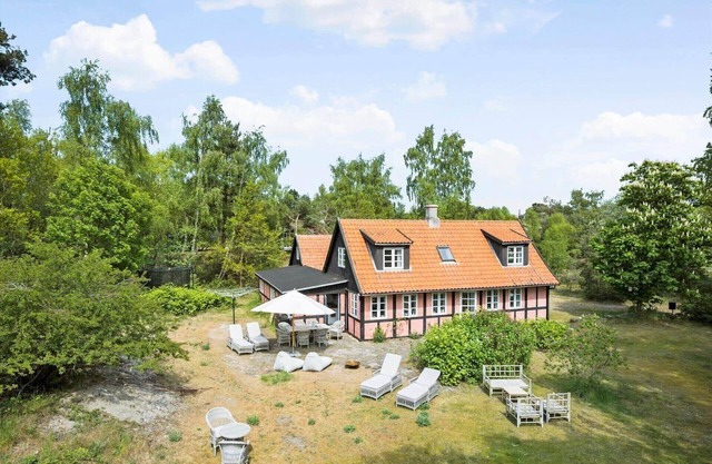 1550 Aakirkeby - Trommerebakken 12