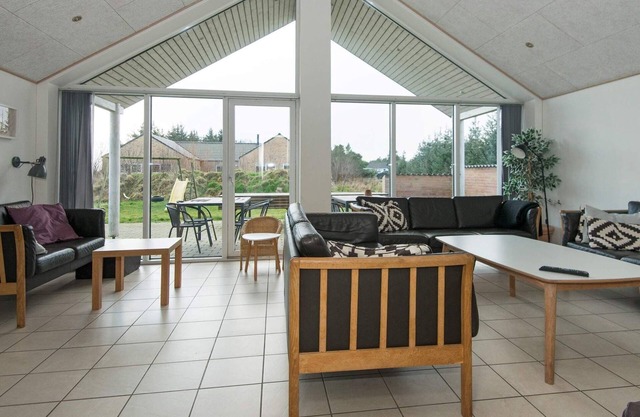 16 person holiday home in Rømø