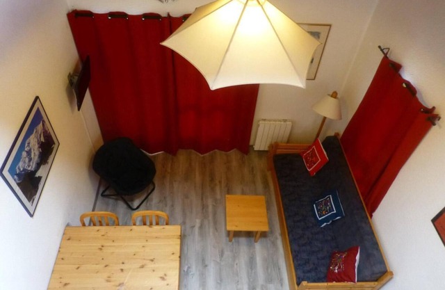 170m from ski slopes, 2nd floor, balcony, tv, ski locker, 47m², Peisey-Vallandry